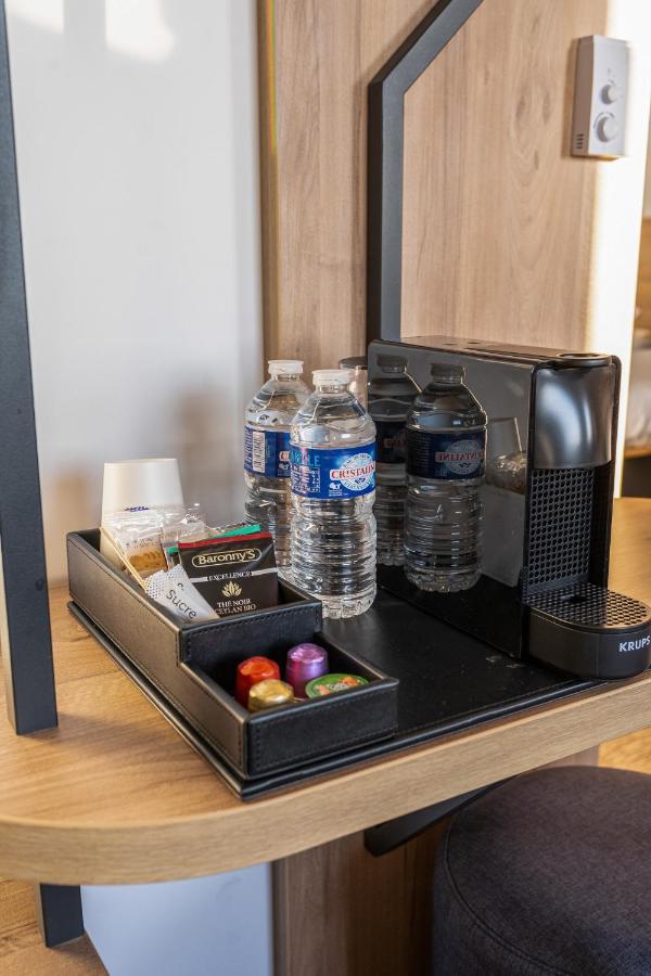 B&B Hotel Lille Centre Grand Palais Екстериор снимка